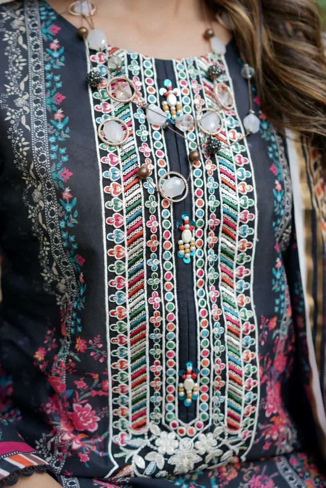 ANABIYA 3 PIECE  SUIT EMBROIDERED WITH PRINT-HR16 - Image 5